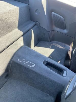 Porsche 911 GT3 2018 года  (NA)